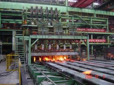 Cina Tipo sottile macchina per colata continua di CCM d'acciaio del acciaio al carbonio della lastra e dell'alleato fornitore